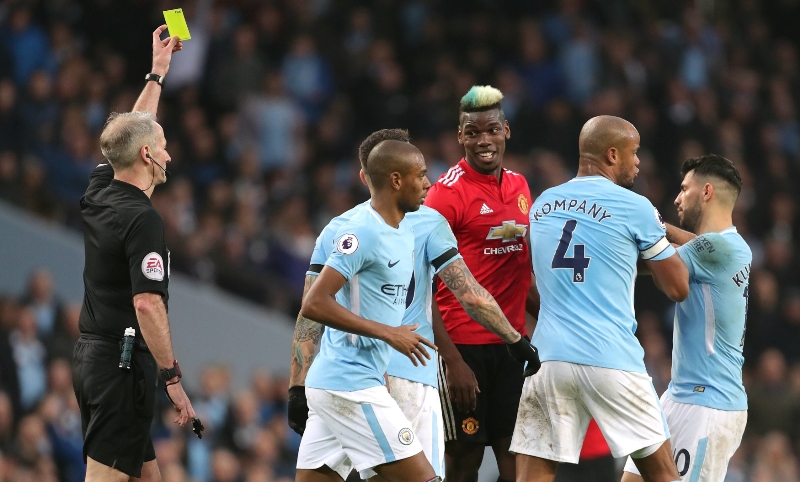 Videorozhodčí v příští sezoně Premier League zaveden nebude. Videorozhodčí v příští sezoně Premier League zaveden nebude.