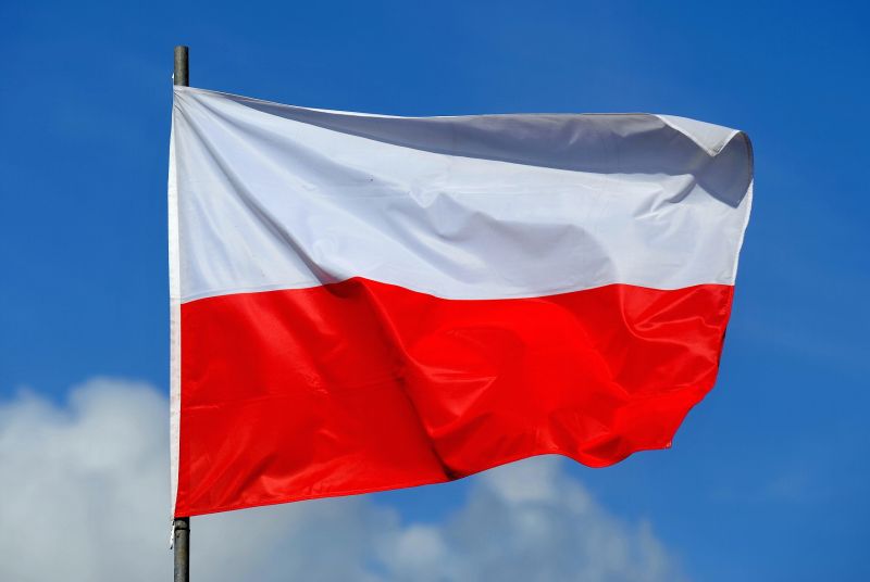 Polská vlajka.
