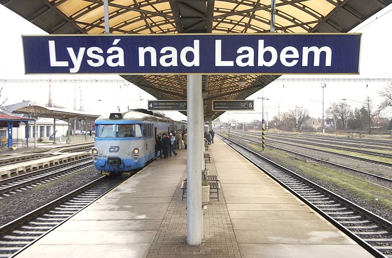 Železniční stanice v Lysé nad Labem.