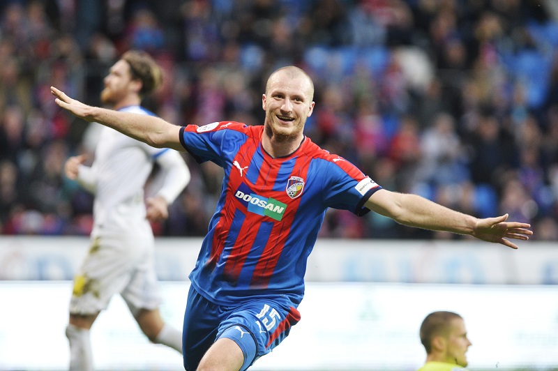 Proti Spartě s uzdraveným Krmenčíkem, Vrba udělal i další změny. Proti Spartě s uzdraveným Krmenčíkem, Vrba udělal i další změny.