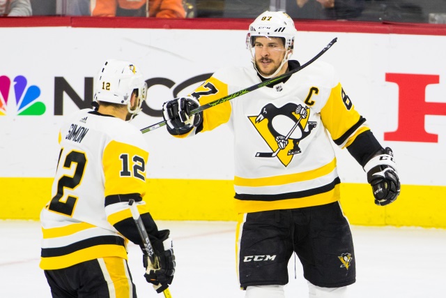Dominik Simon a Sidney Crosby. 