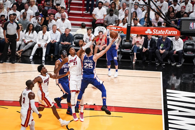 Basketbalisté Philadelphie vyhráli v Miami. K výhře jim výrazně pomohl také navrátilec Joel Embiid. Basketbalisté Philadelphie vyhráli v Miami. K výhře jim výrazně pomohl také navrátilec Joel Embiid.