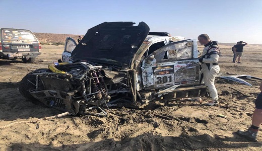 Závodní speciál Ford Ranger Dakar skončil na šrot.