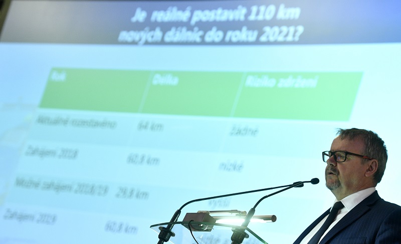 Dan Ťok na Žofínském fóru. Dan Ťok na Žofínském fóru.