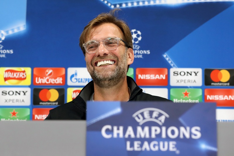 Jürgen Klopp dal na tiskové konferenci uspořádané k semifinále Ligy mistrů pořádně zabrat tlumočníkovi. Ten svou úlohu zvládl na výbornou.