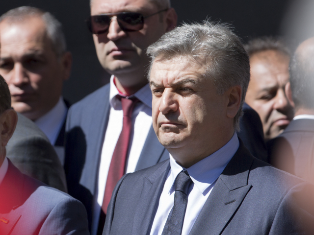 Úřadující arménský premiér Karen Karapetjan.