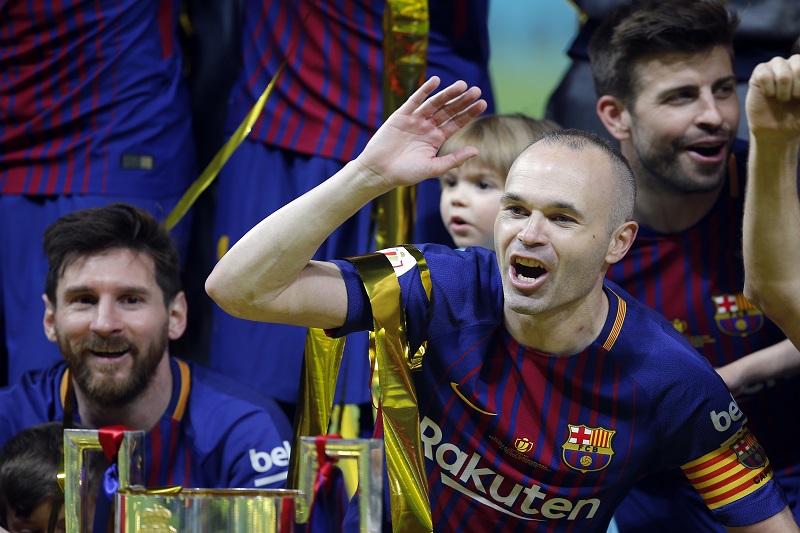 Španělský středopolař Andrés Iniesta je jedním z geniálních hráčů, co nikdy nedostali prestižní ocenění Zlatý míč.