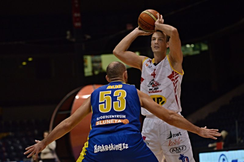 Pardubičtí basketbalisté porazili Ústí a zahrají si semifinále Mattoni NBL.