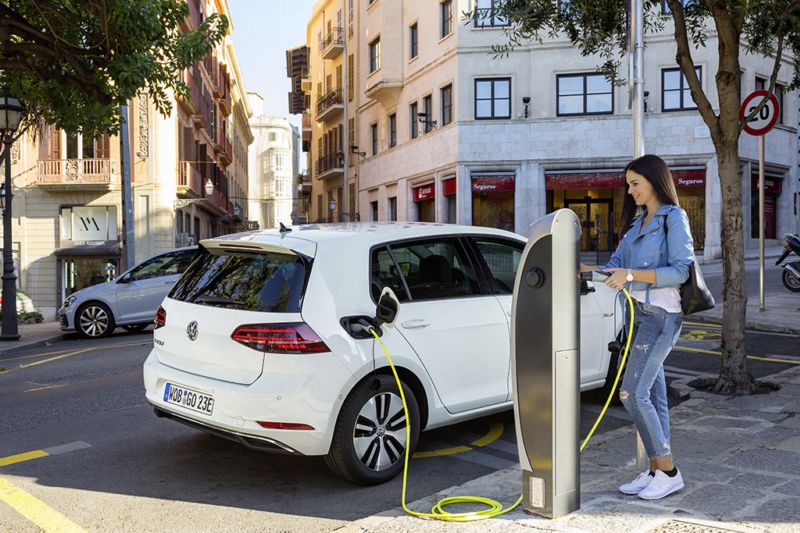 VW e-Golf nemá zůstat v nabídce elektromobilů osamocený (ilustrační foto).