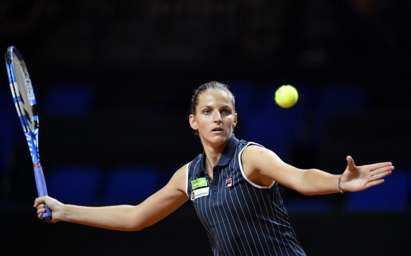 Karolína Plíšková postoupila ve Stuttgartu do čtvrtfinále.