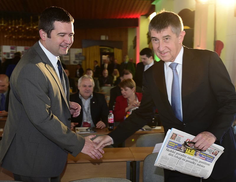 Lídři ČSSD Jan Hamáček (vlevo) a ANO Andrej Babiš budou vyjednávat o vládě.