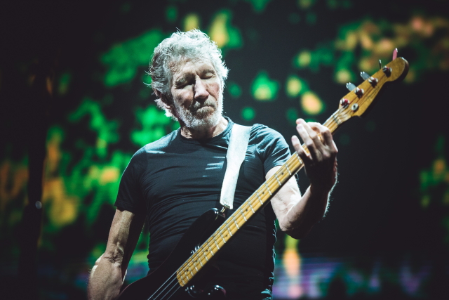Roger Waters. 