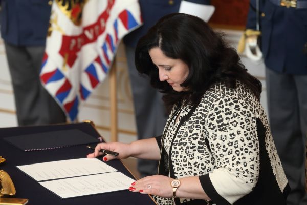 Ministryně Jaroslava Němcová.