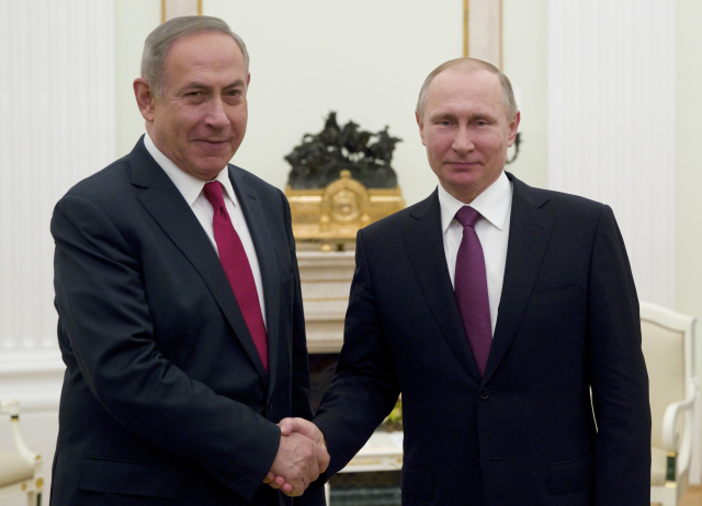 Benjamin Netanjahu (vlevo) a Vladimír Putin.