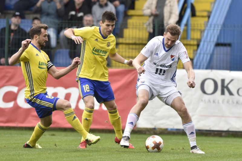 Jiráček: Šanci na body jsme si pokazili prvním poločasem.