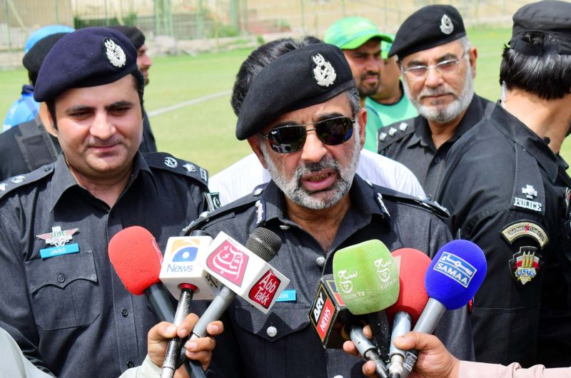 Pakistán, policisté.