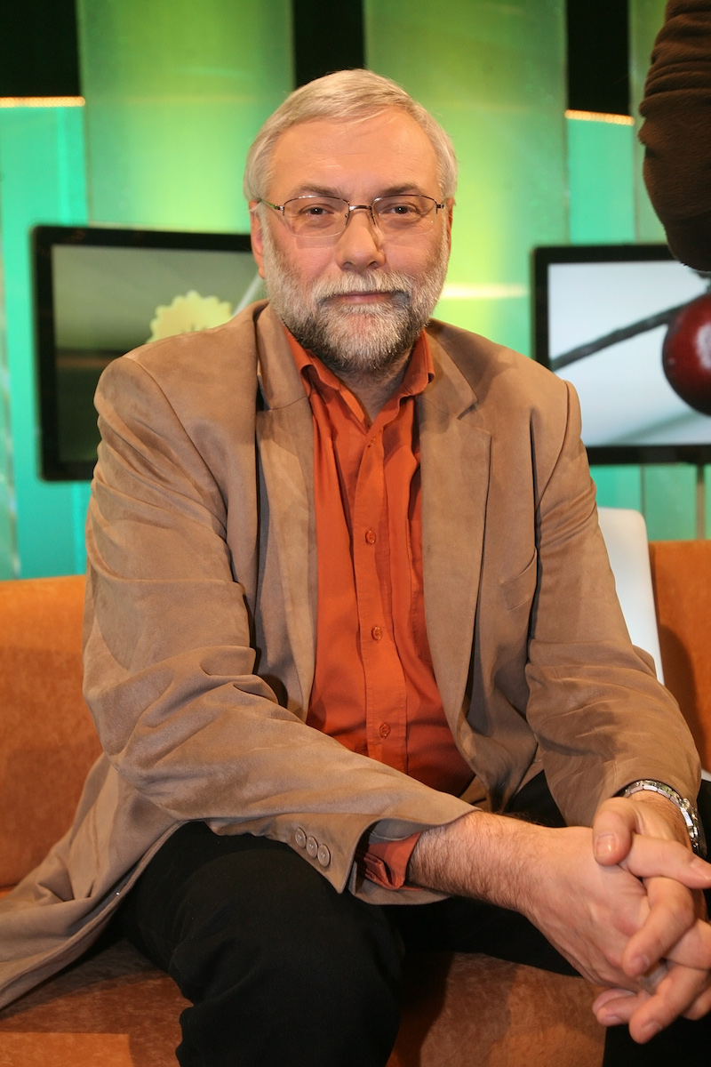 Zemřel bavič Josef Mladý, bylo mu 63 let.