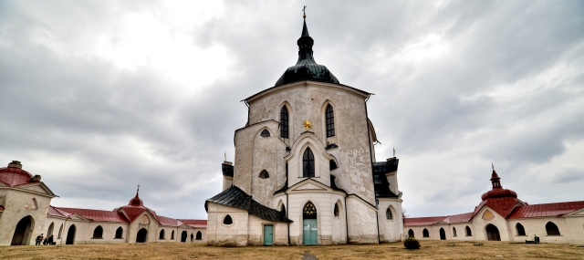 Poutní kostel svatého Jana Nepomuckého na Zelené hoře.