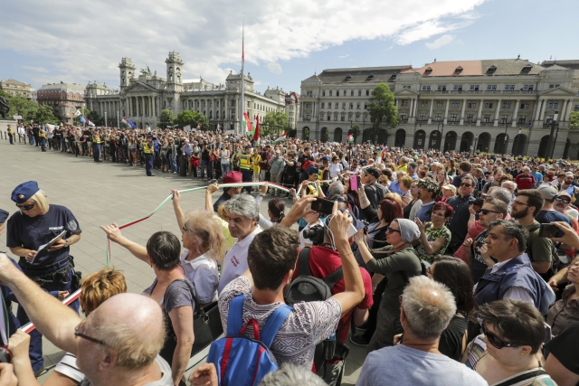 Účastníci demonstrace.