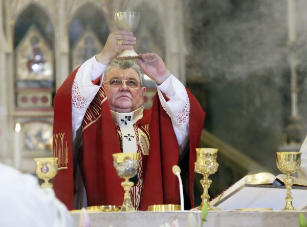 Arcibiskup Dominik Duka.