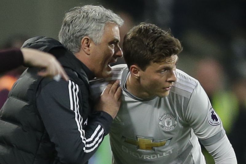 José Mourinho dovedl Manchester United ke druhému místu v Premier League.
