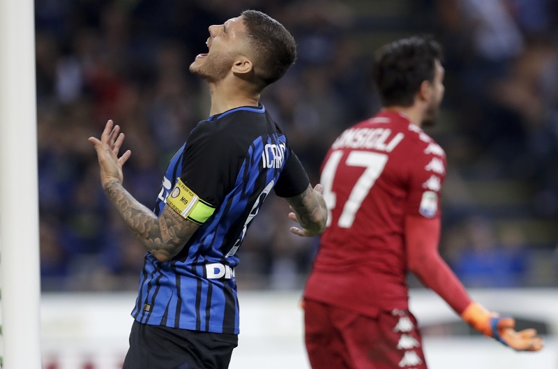 Inter prohrál se Sassuolem a může přijít o Ligu mistrů.