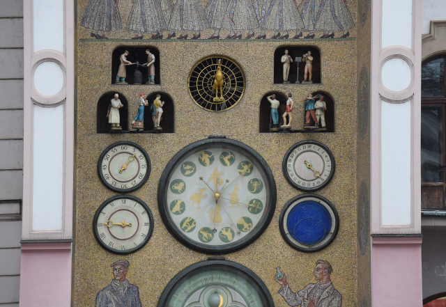 Orloj Karla Svolinského.