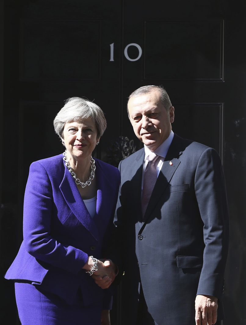 Britská premiérka Theresa Mayová a turecký prezident Recep Tayyip Erdogan.