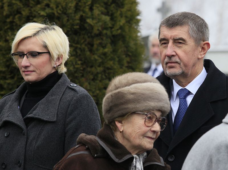 Ministryně obrany Karla Šlechtová a premiér v demisi Andrej Babiš. Ministryně obrany Karla Šlechtová a premiér v demisi Andrej Babiš.