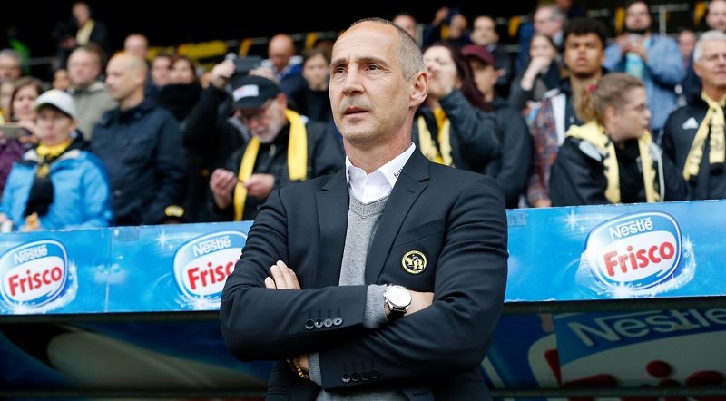 Adi Hütter ještě na lavičce Bernu, v nové sezóně bude trénovat Frankfurt.