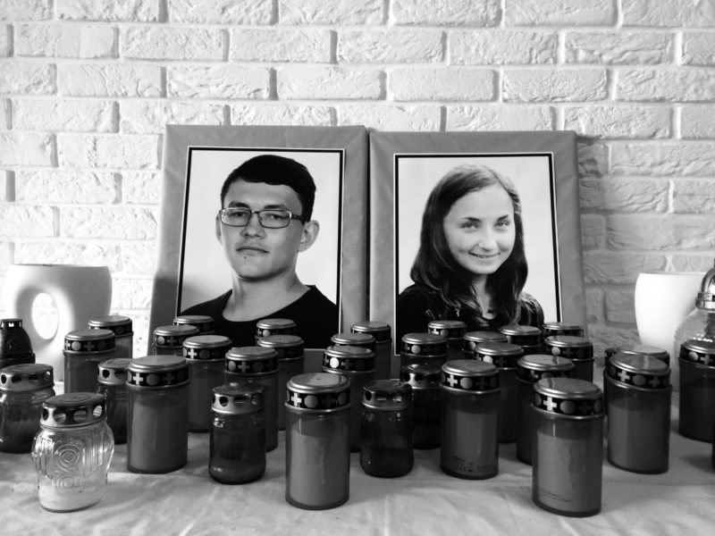 Studenti pražské žurnalistiky připravují vzpomínkovou akci na zavražděného slovenského novináře Jána Kuciaka a jeho snoubenku Martinu Kušnírovou.