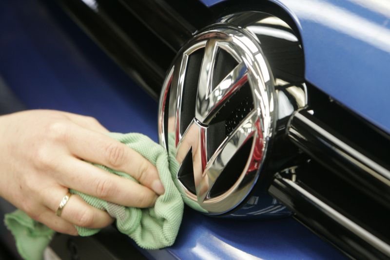 Letošní pařížský autosalon bude bez značky Volkswagen.