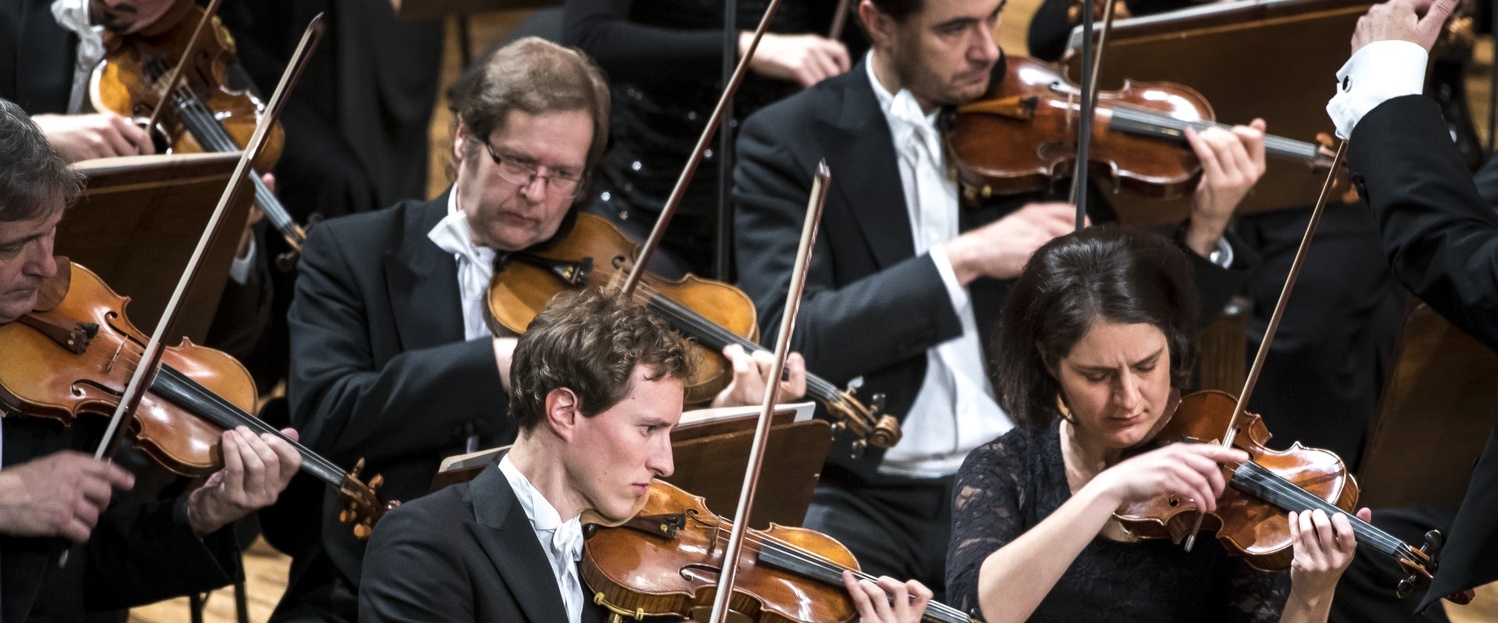 Cenou Antonína Dvořáka letos akademici ocení Českou filharmonii.