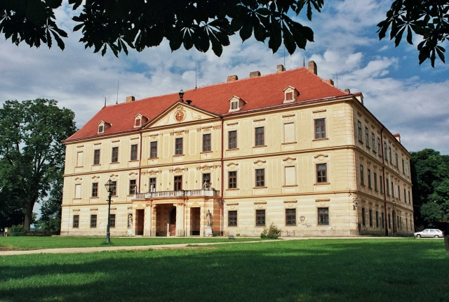 Zámek Jemnice. 