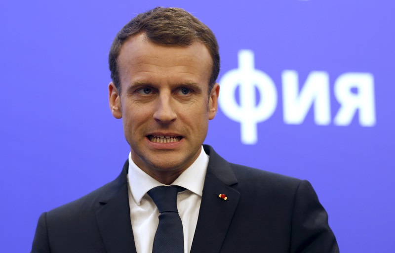 Francouzský prezident Emmanuel Macron vyrazí do Ruska.