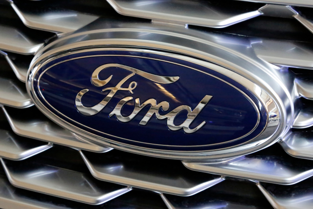 Logo značky Ford.