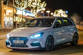 Hyundai i30 N. Automobil, který stanovuje nová měřítka v automobilovém průmyslu.