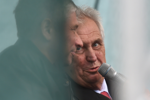 Český prezident Miloš Zeman. Český prezident Miloš Zeman.