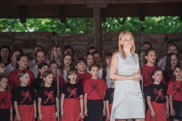 Operní pěvkyně Magdalena Kožená v Benátkách nad Jizerou. 