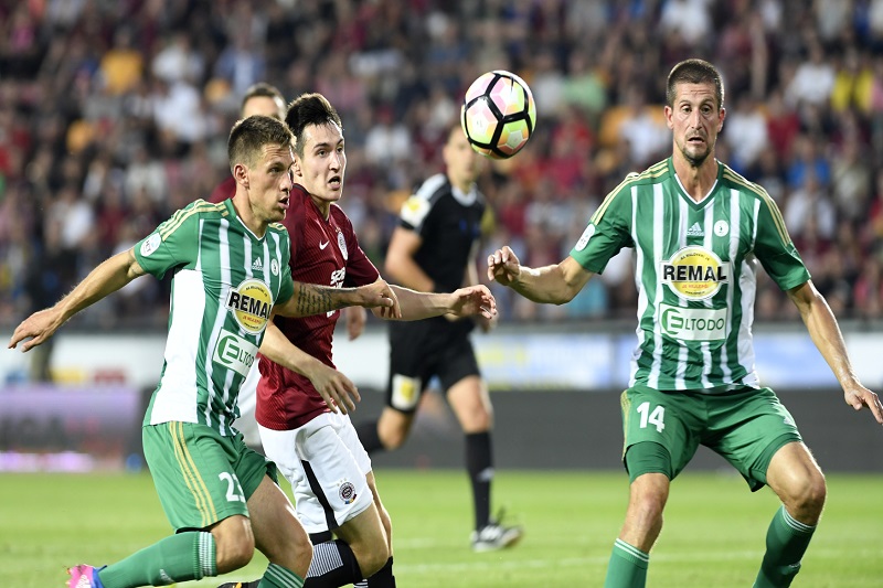 Nejvyšší českou fotbalovou soutěž čeká v sobotu závěrečné kolo. Kdo se bude radovat a komu zbudou pouze oči pro pláč? Nejvyšší českou fotbalovou soutěž čeká v sobotu závěrečné kolo. Kdo se bude radovat a komu zbudou pouze oči pro pláč?