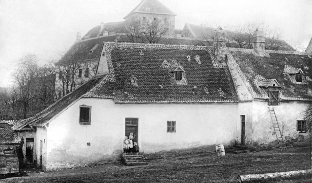 V Čejkovicích se zbortila střecha domku, kde žil Masaryk.