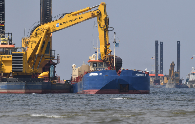 Plynovod Nord Stream dopravuje po dně Baltského moře ruský zemní plyn do Německa.