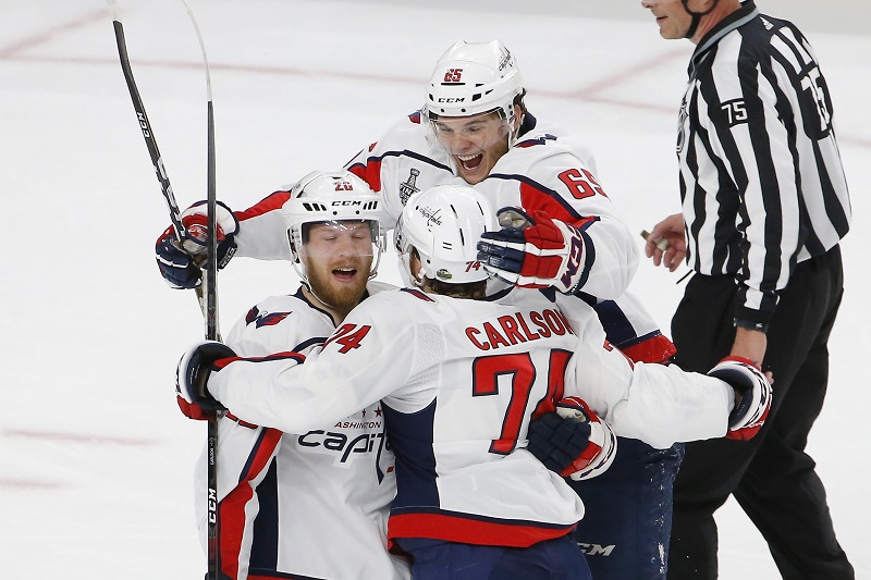 Lars Eller dostal více prostoru na ledě a rozhodl o výhře Washingtonu.