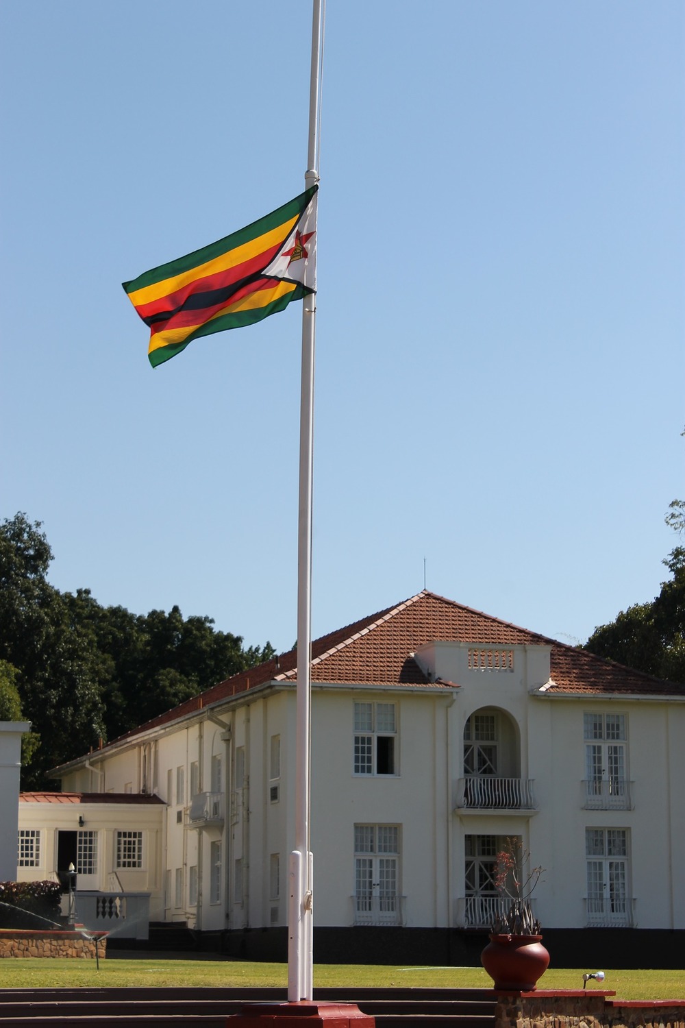 Vlajka Zimbabwe. Vlajka Zimbabwe.