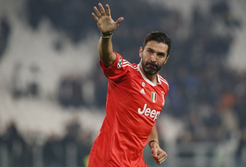 Gianluigi Buffon dostal trest od UEFA.