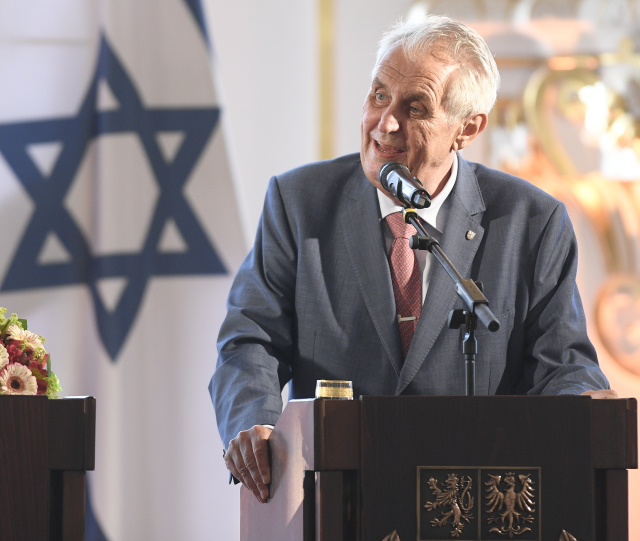 Miloš Zeman. 