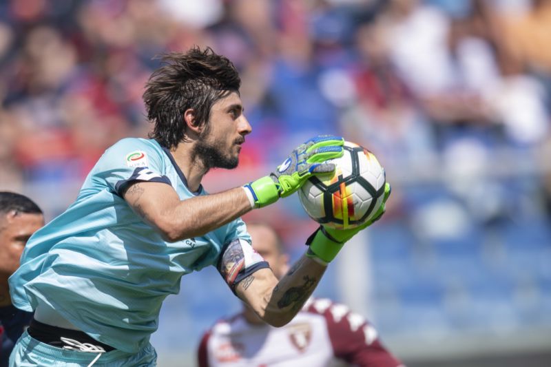Mattia Perin by se měl stát novou posilou fotbalistů Juventusu. Mattia Perin by se měl stát novou posilou fotbalistů Juventusu.