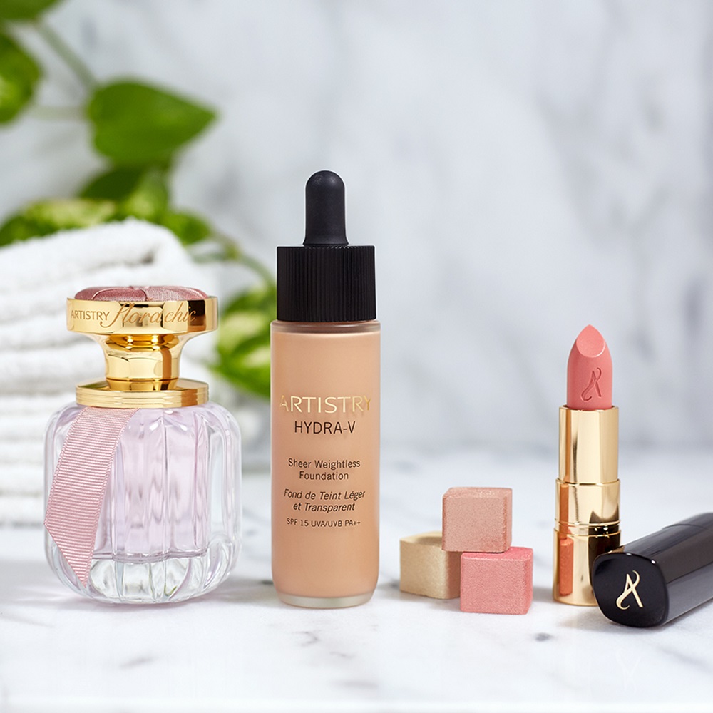 Vyhrajte luxusní hydratační make-up pro horké letní dny Amway Vyhrajte luxusní hydratační make-up pro horké letní dny Amway