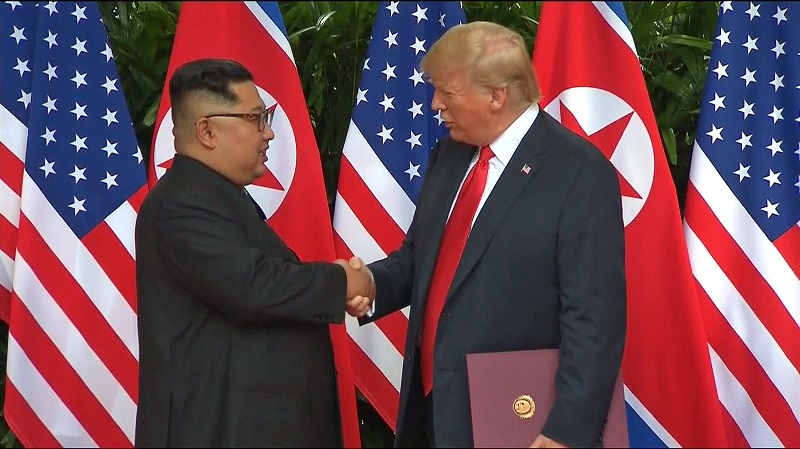Kim Čong-un, vůdce KLDR, a americký prezident Donald Trump.