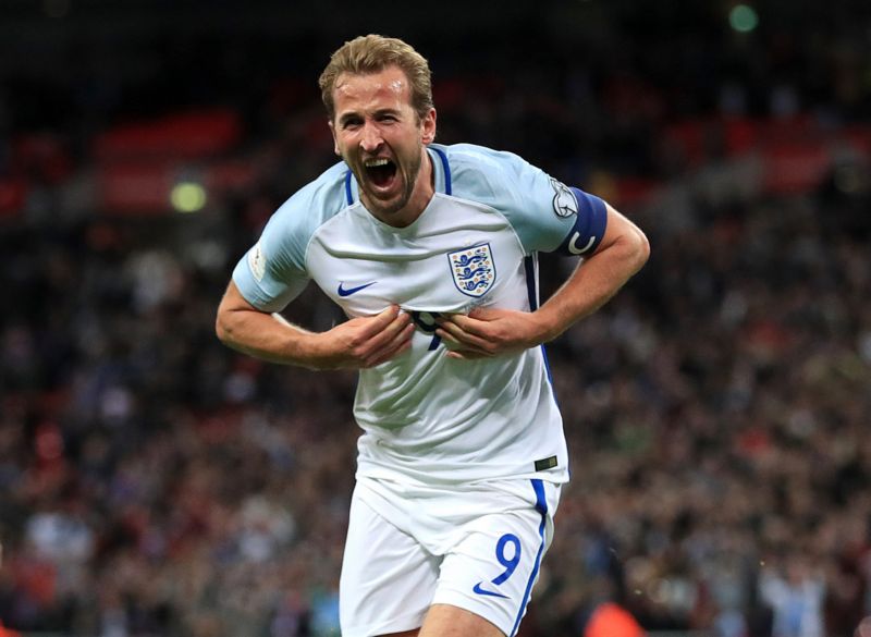 Harry Kane povede anglickou reprezentaci jako kapitán.